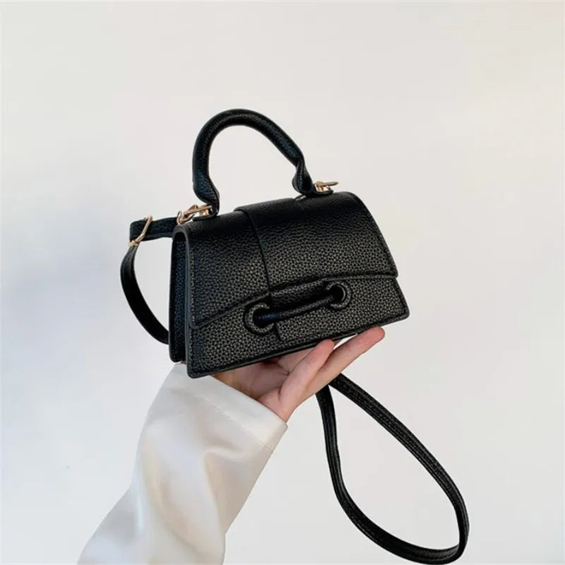 Matilda - Elegant Textured Bag