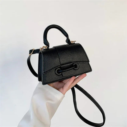 Matilda - Elegant Textured Bag