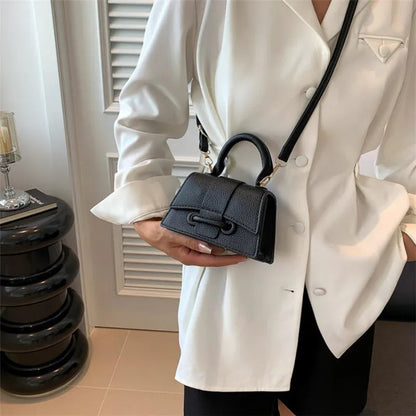 Matilda - Elegant Textured Bag