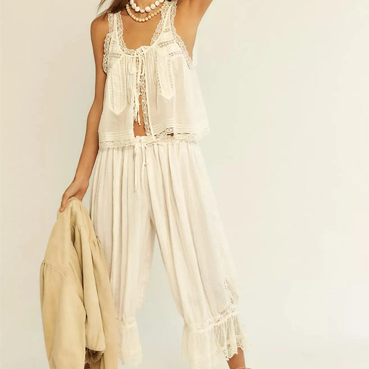 Claire - Airy Lace Ensemble