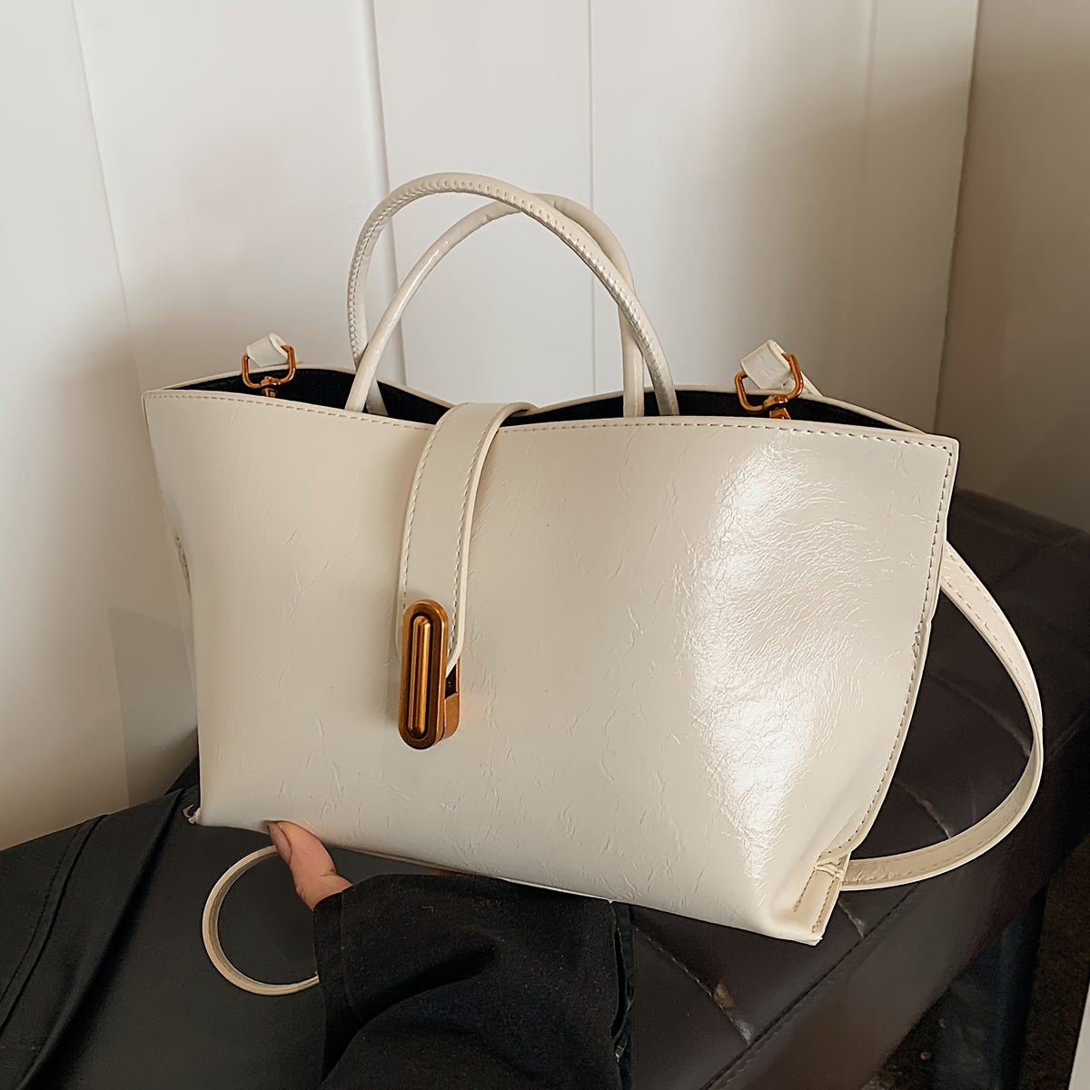 Zara - Glossy Chic Tote
